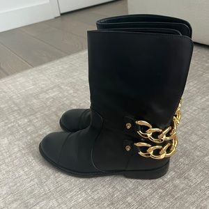 Giuseppe Zanotti flat boots size 37
